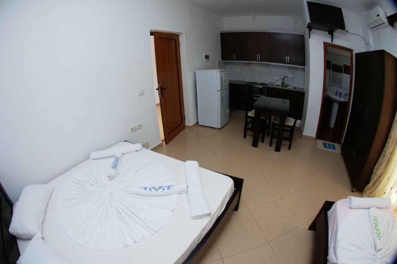 Vila Ronaldo Apartamento Ksamil Exterior foto